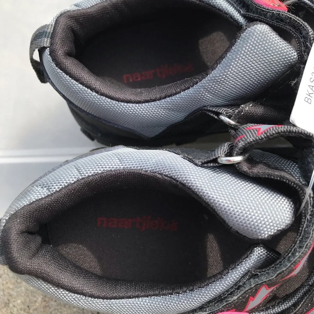 New with tags Naartjie 12 Jordan athletic water sandals gray red adj straps
